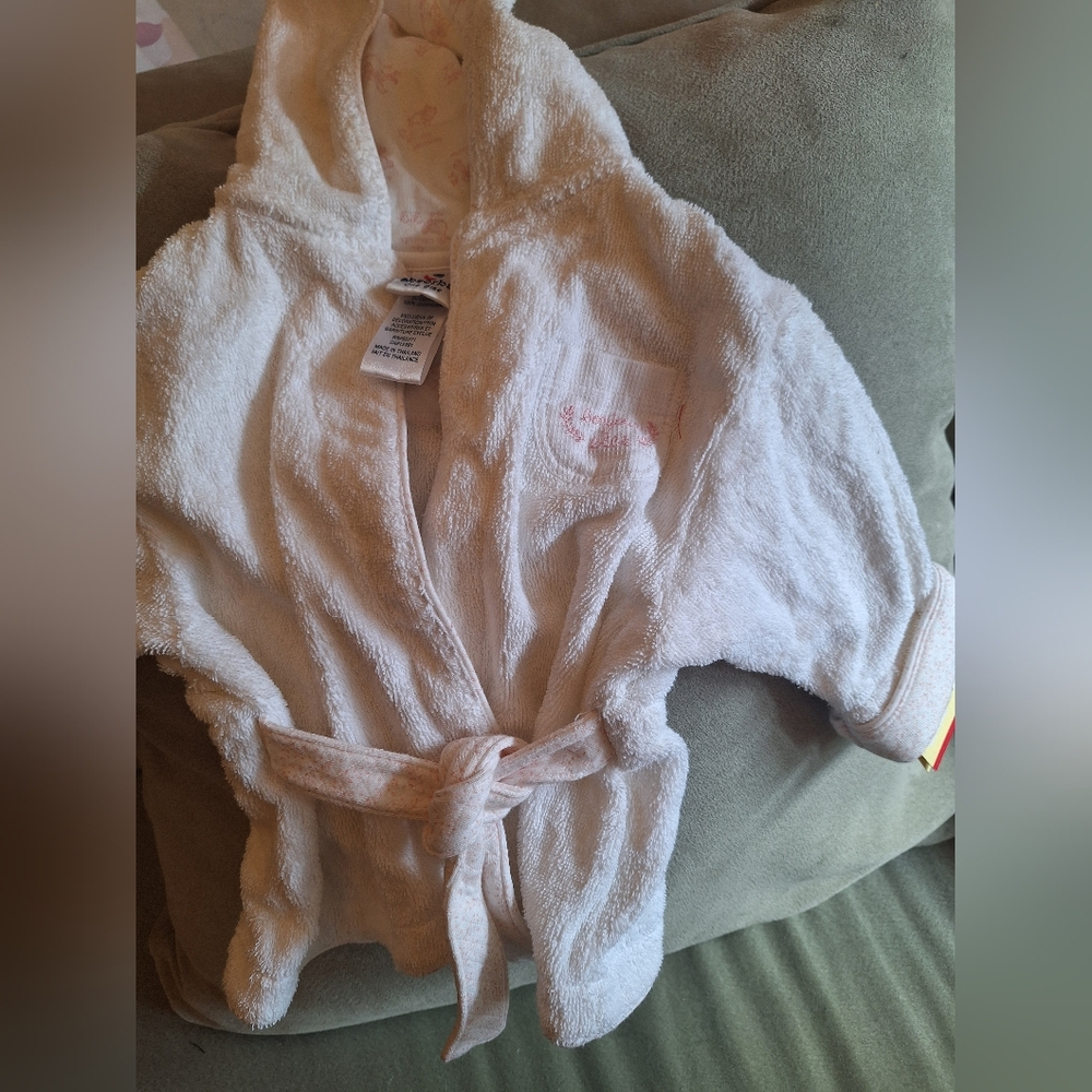 Absorba White Hooded Bathrobe/layette for  infant one size